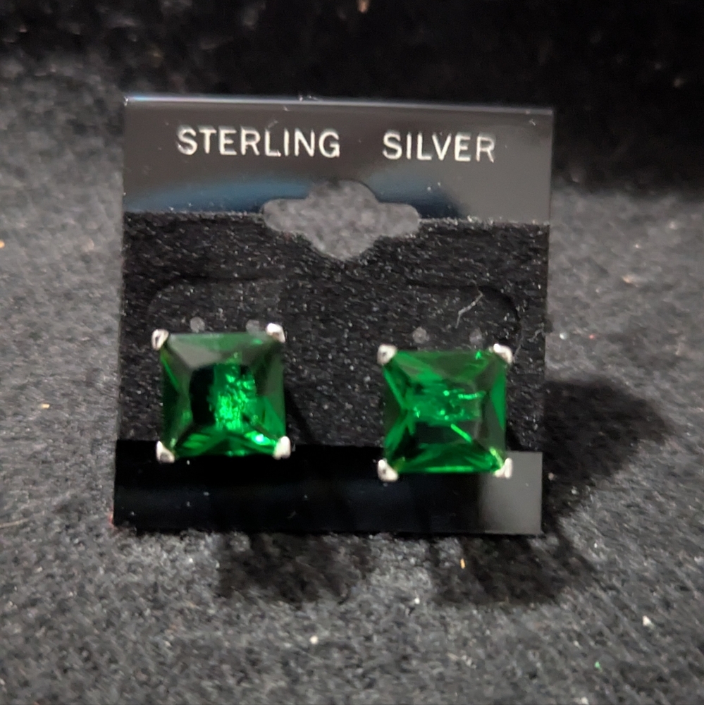 Sterling Silver Green CZ Square Stud Statement Earrings - 10mm